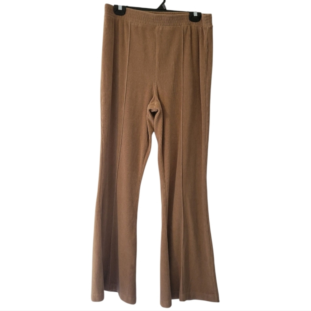 Aerie Tan High Waisted Ribbed Velour Flare Leg Athleisure Pants Size L
